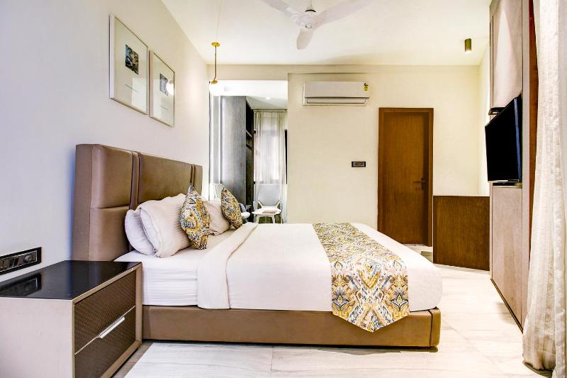 FabHotel Prime Oasis Blue - image 12