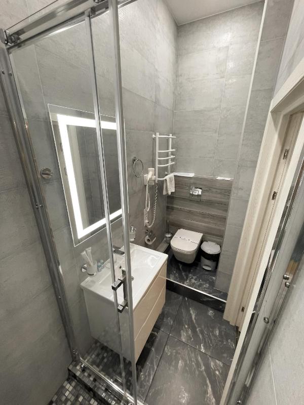 Superior Triple Room image 4