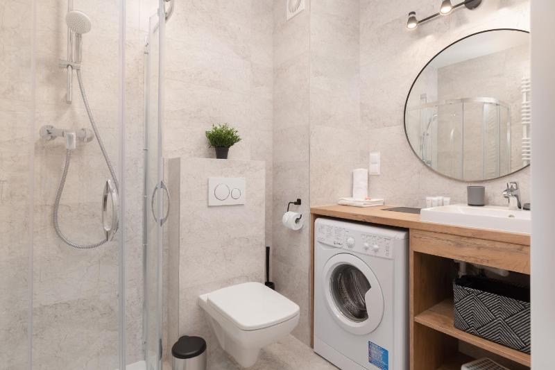 Little Laguna Apartments SPA & Gym by Noclegi Renters - image 19