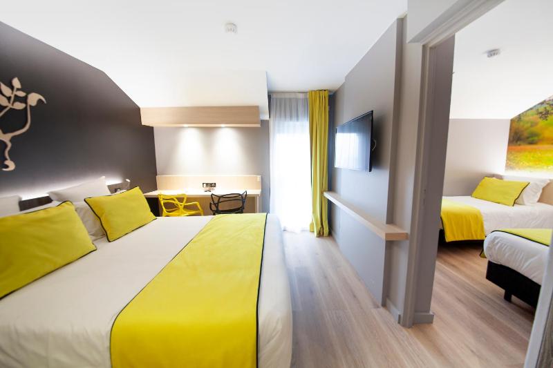 Superior Family Suite - Non-Smoking image 1