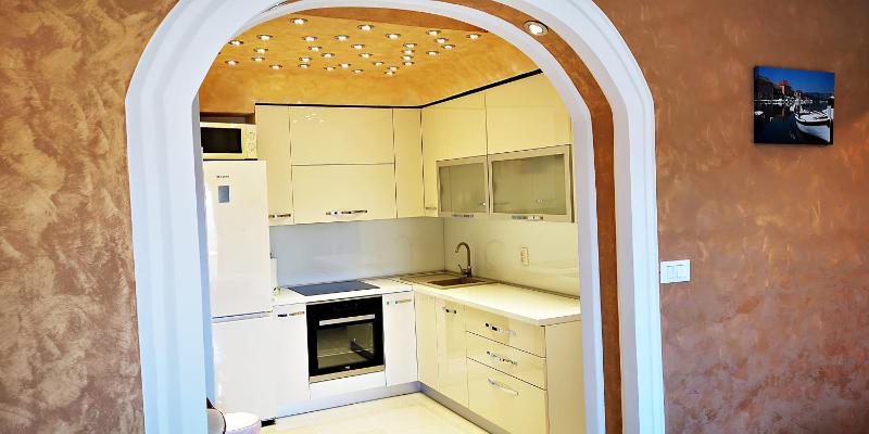 Two-Bedroom Apartment with Balcony image 2
