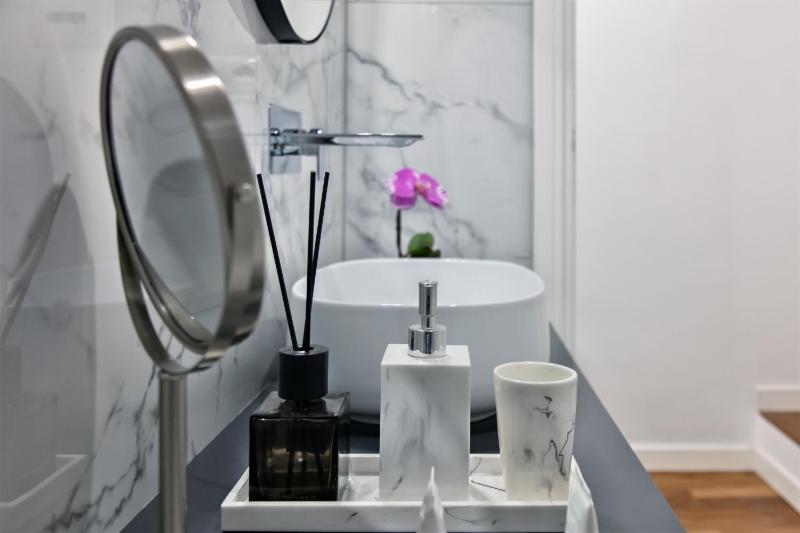 Deluxe Junior Suite image 3