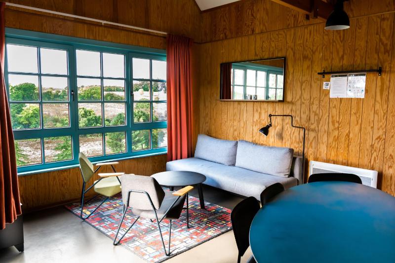 One-Bedroom House image 2