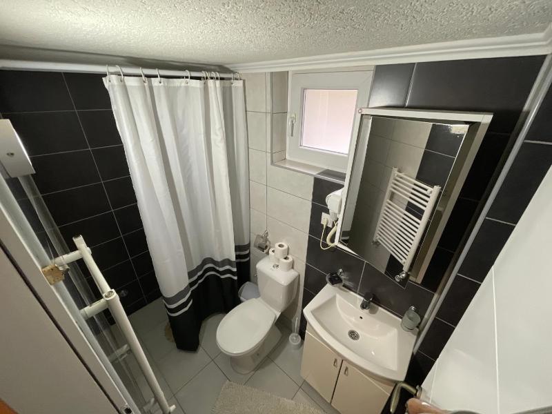 Apartment - Ground Floor image 3