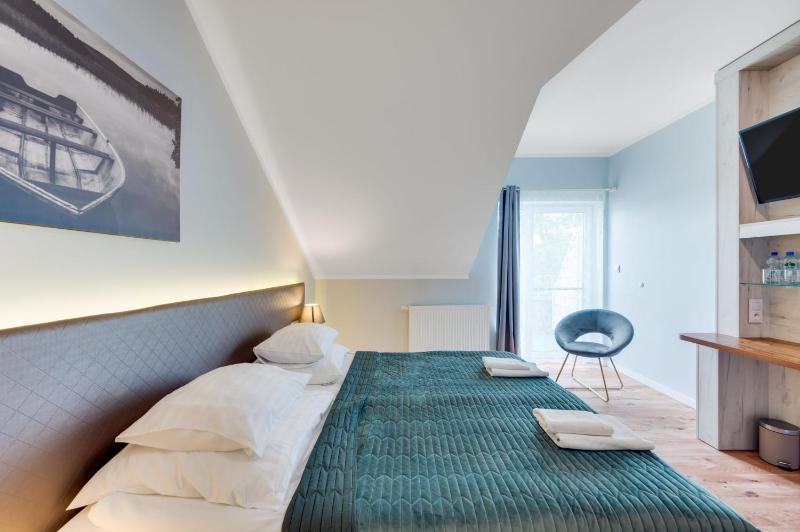Double Room image 1