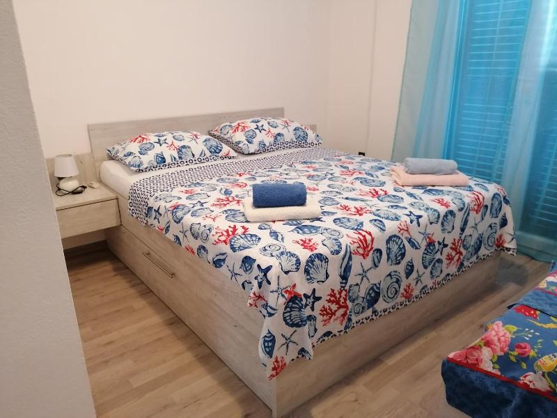 Apartmani Vesa - image 1