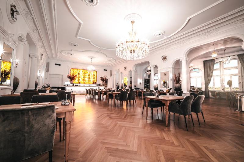 Strandhotel Kurhaus Juist - image 18