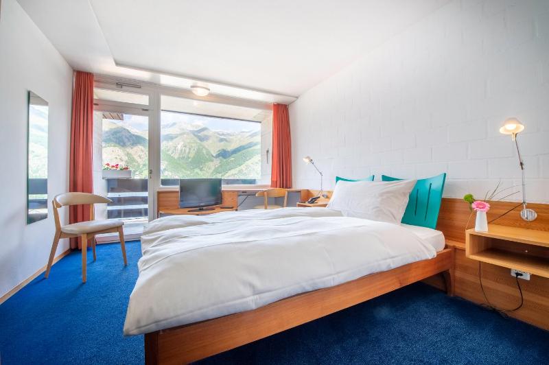 Economy Double Room with Balcony image 1