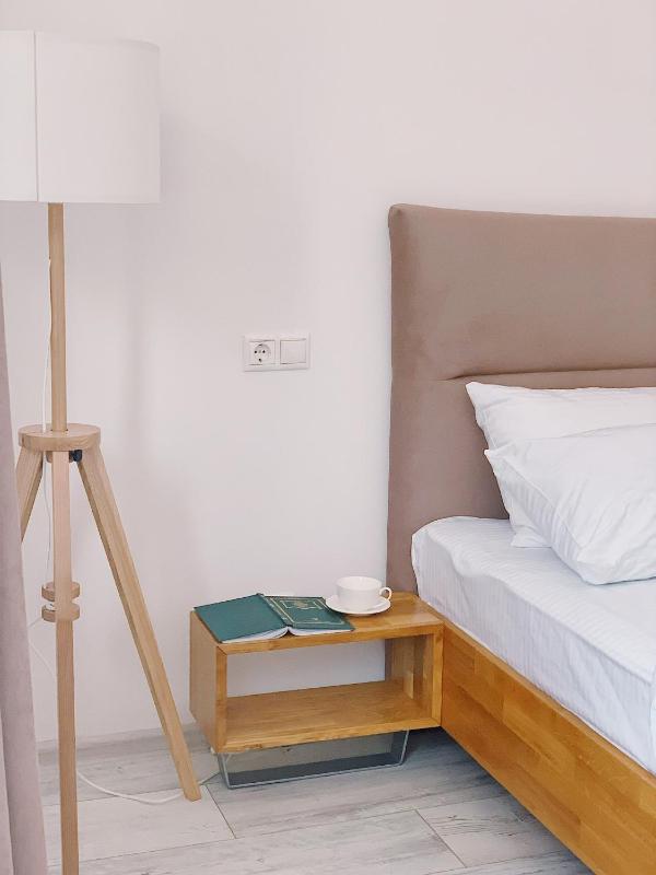 Deluxe Double Room image 1