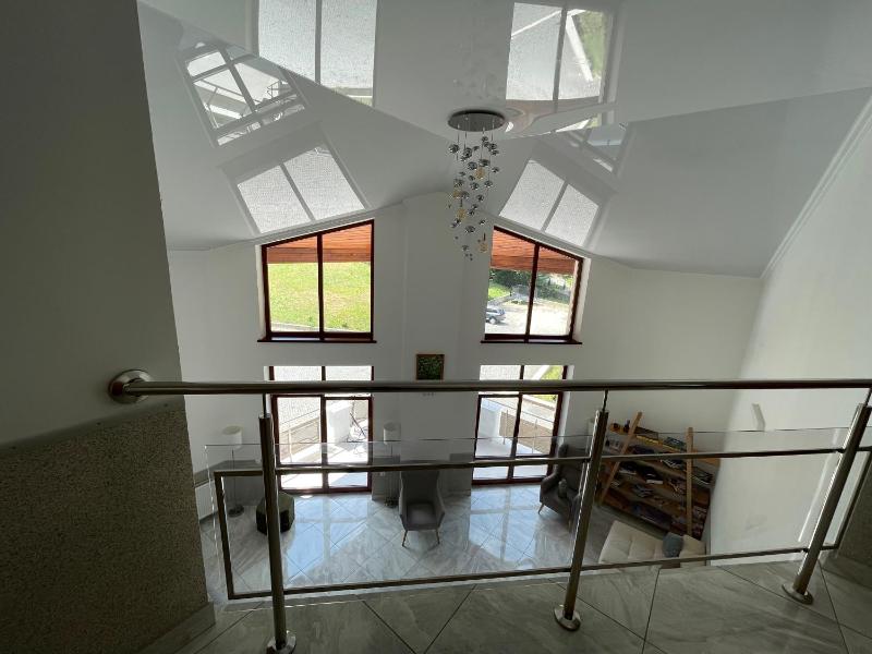 Superior Villa image 4