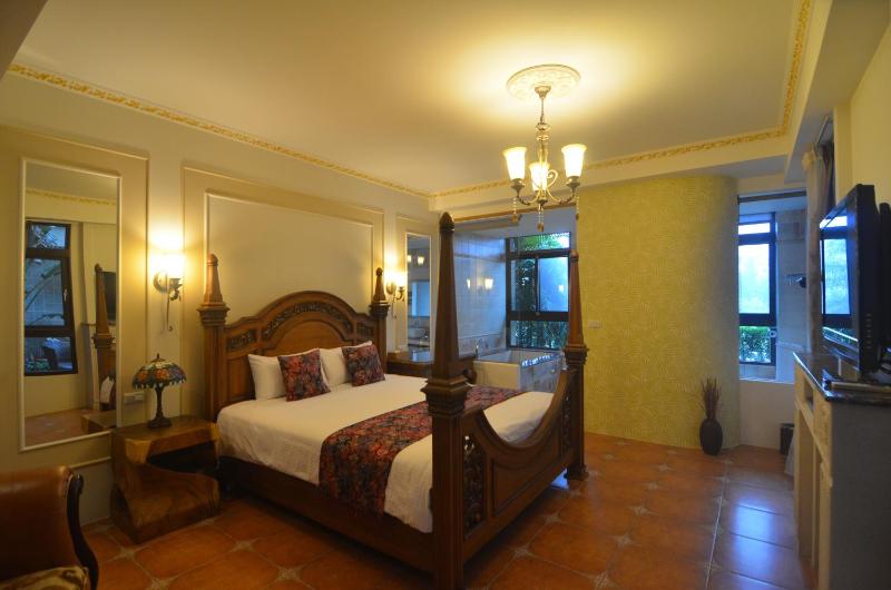 Full Sweet Inn - image 22