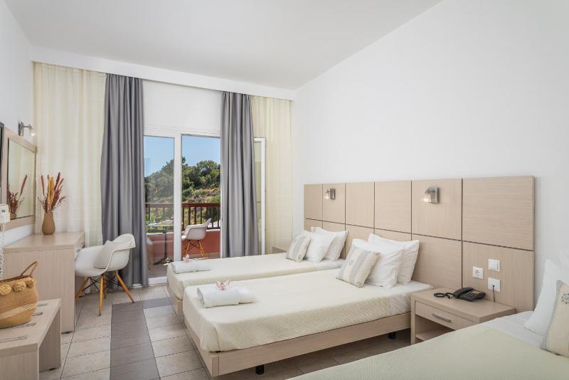 Triple Room image 3