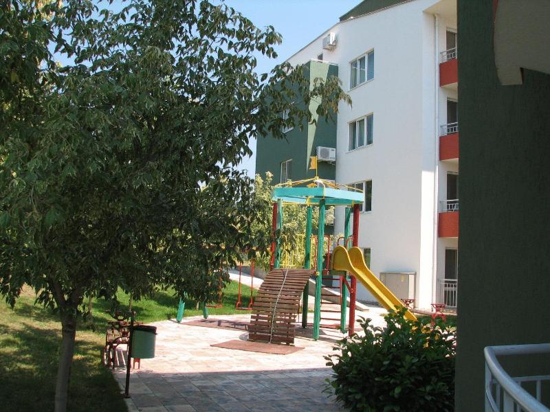 Green Fort Private Apartments - image 11
