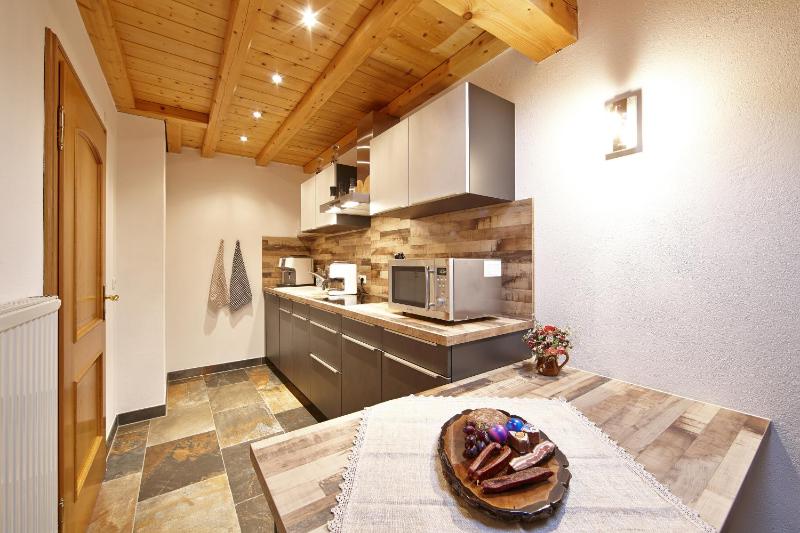 Deluxe Apartment image 3