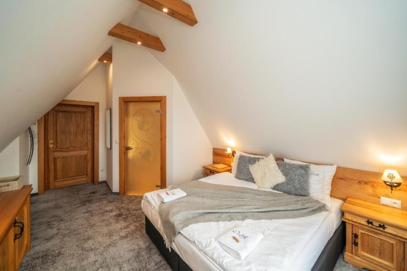  Luxury Double or Twin Room  image 4