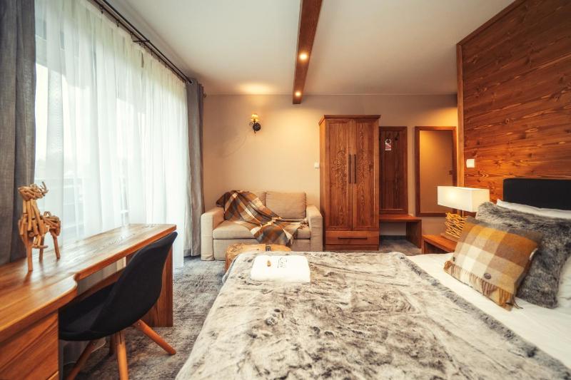 Standard Double or Twin Room image 3