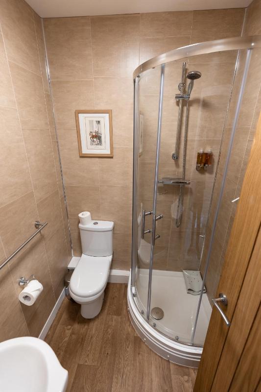 Small Double Room - First Floor image 4