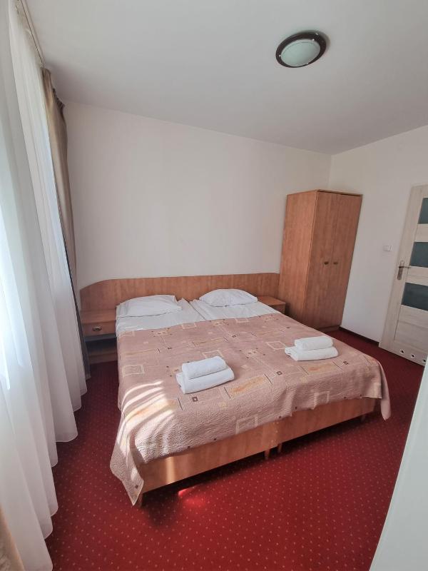 Quadruple Room image 1