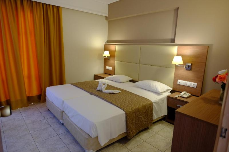 Hotel Koala - image 41