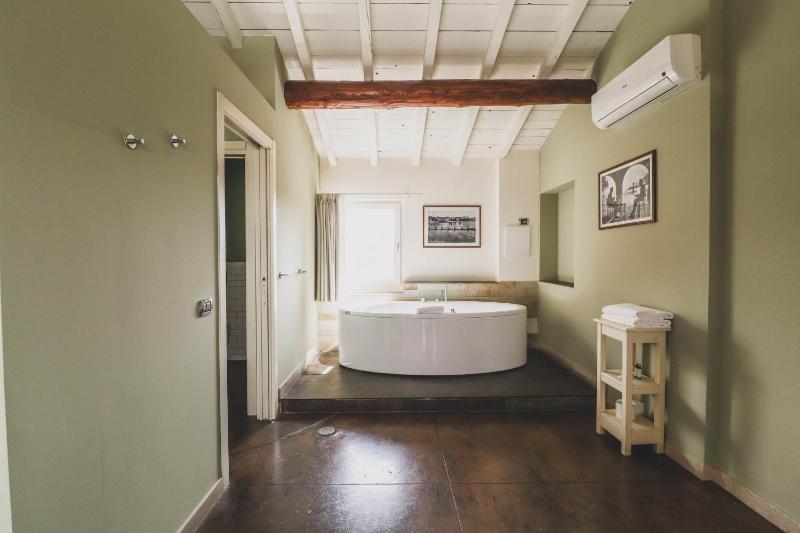 Junior Suite with Terrace image 1