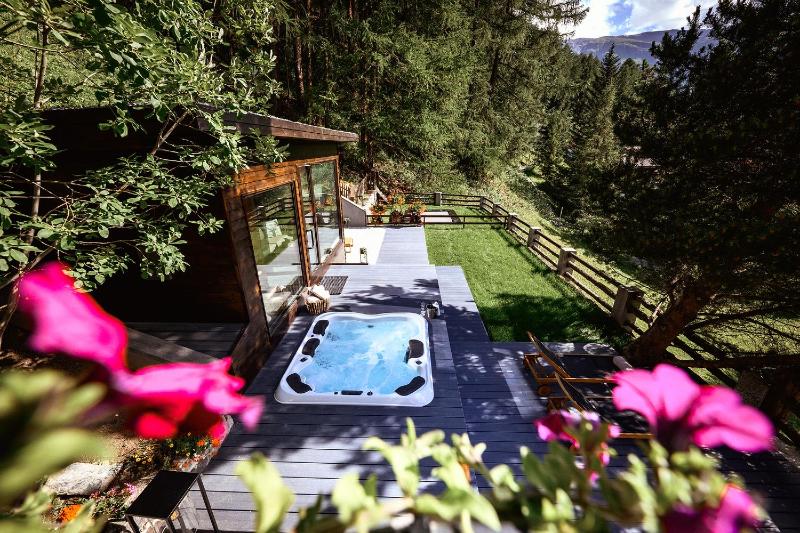 View & Spa Apartment - image 12