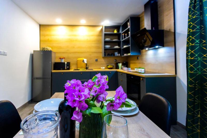 City Apartment Nora old town located free parking - image 9