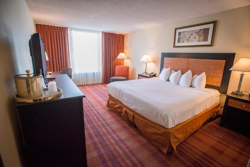 King Room image 3
