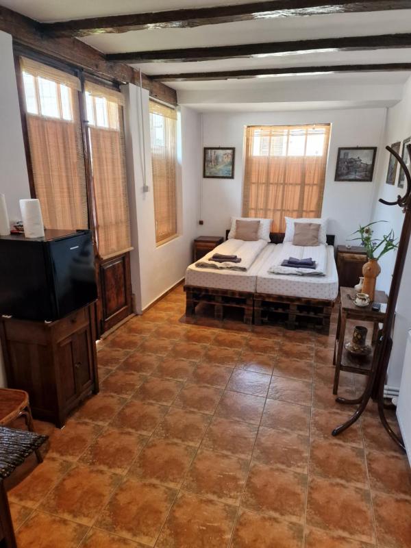 One-Bedroom House image 3