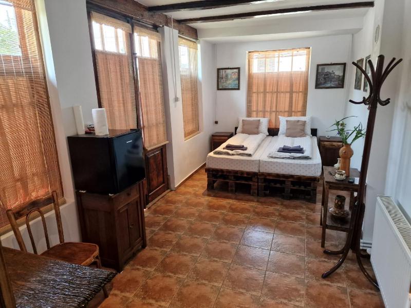 One-Bedroom House image 4