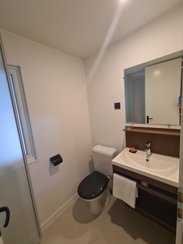 Mobile Home image 2