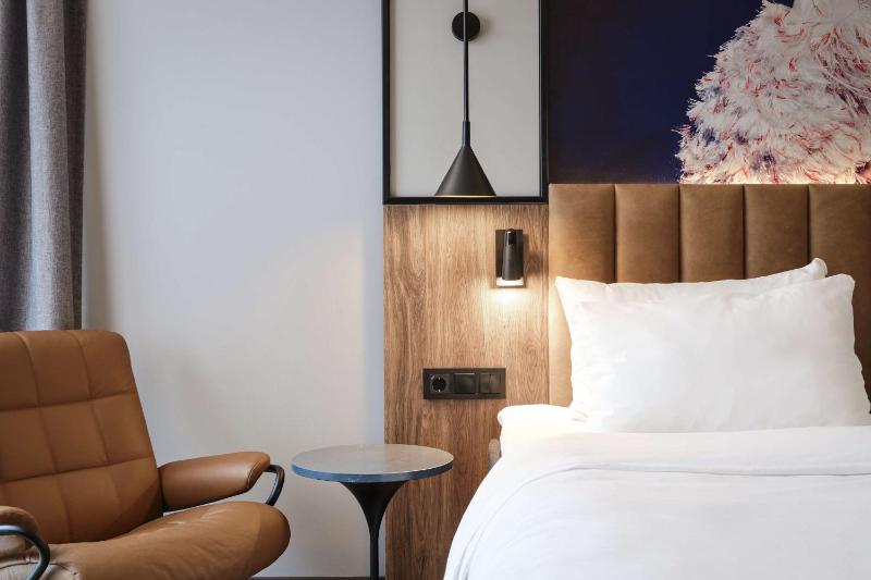 Standard Room image 3