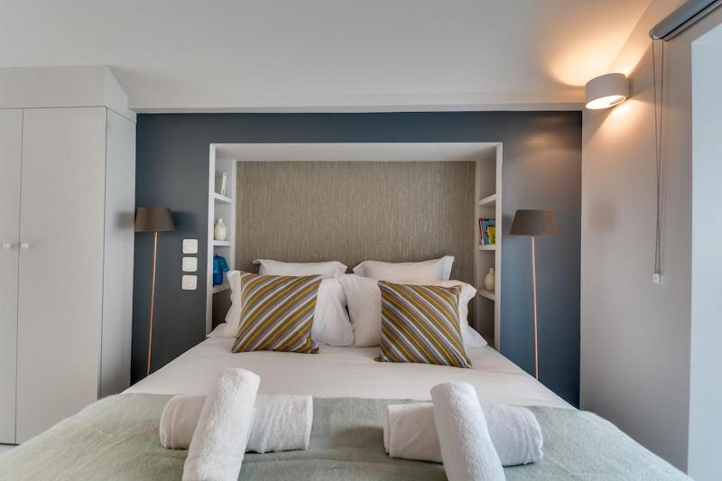 Three-Bedroom Apartment image 3