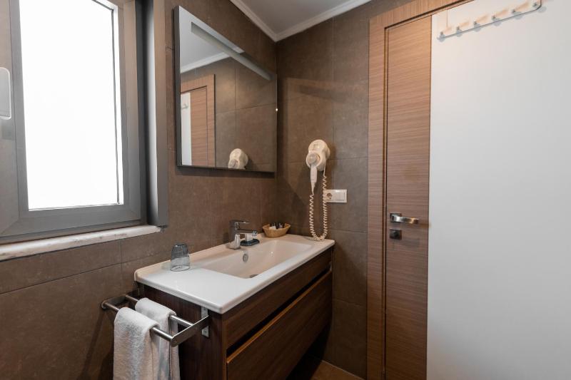 Bosphorus View Room with Balcony image 2