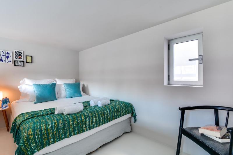 Superior Two-Bedroom Apartment image 3