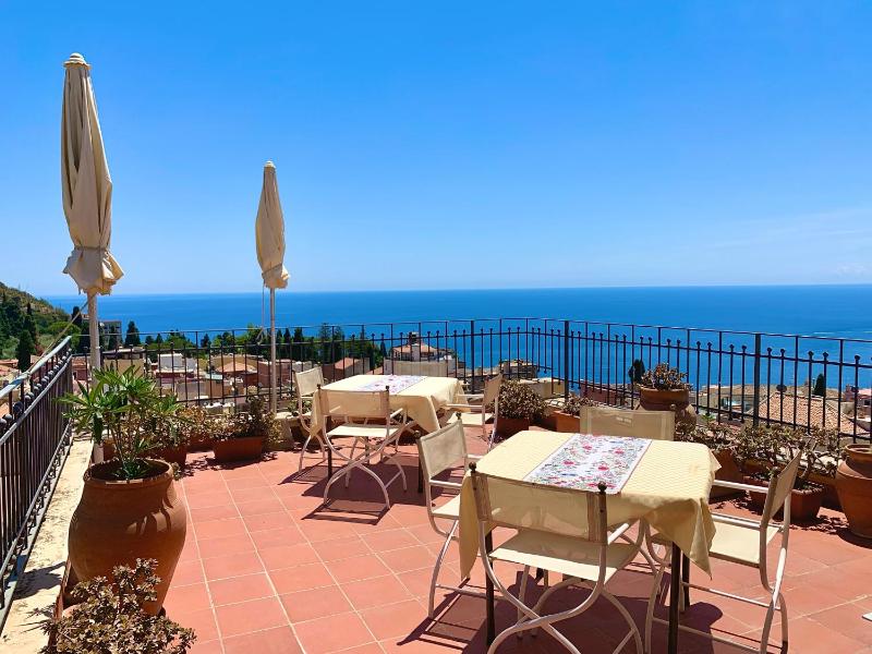 Hotel Isabella - image 2