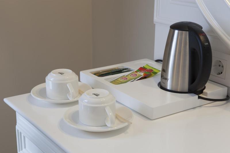 Junior Suite (2 Adults) image 4