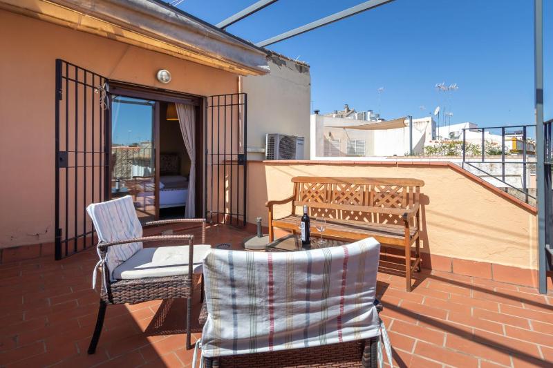 Duplex Apartment with Terrace image 2