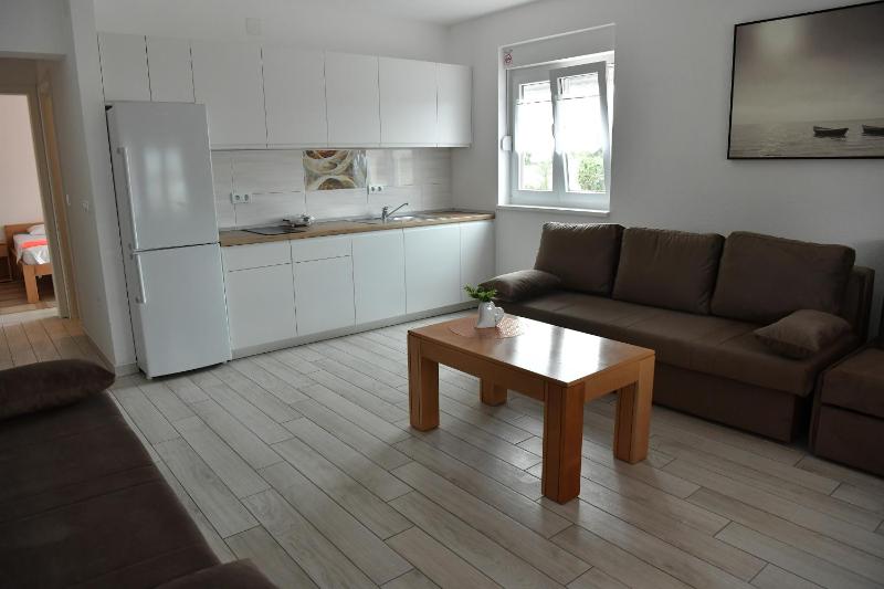 Apartments Villa Lucky - image 13