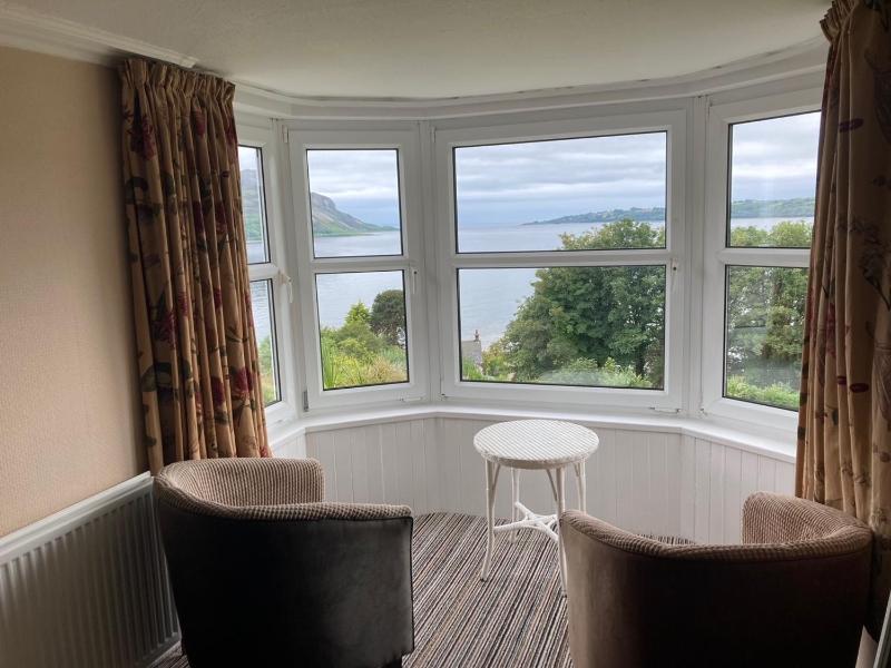 Deluxe Double Room with Sea View image 4