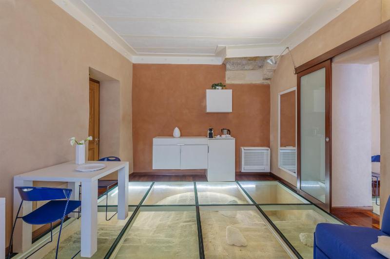 Junior Suite with City View image 3