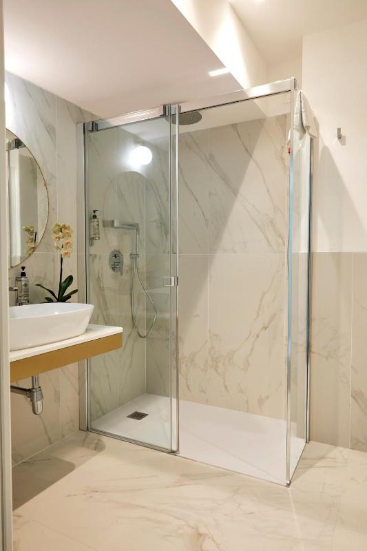 Riva Palace Hotel - image 49