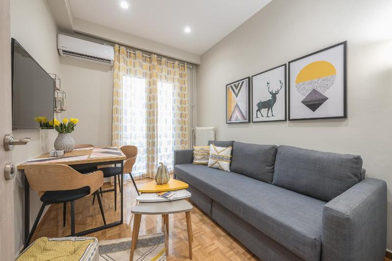 Elegant Mavili Suite by CloudKeys - image 10