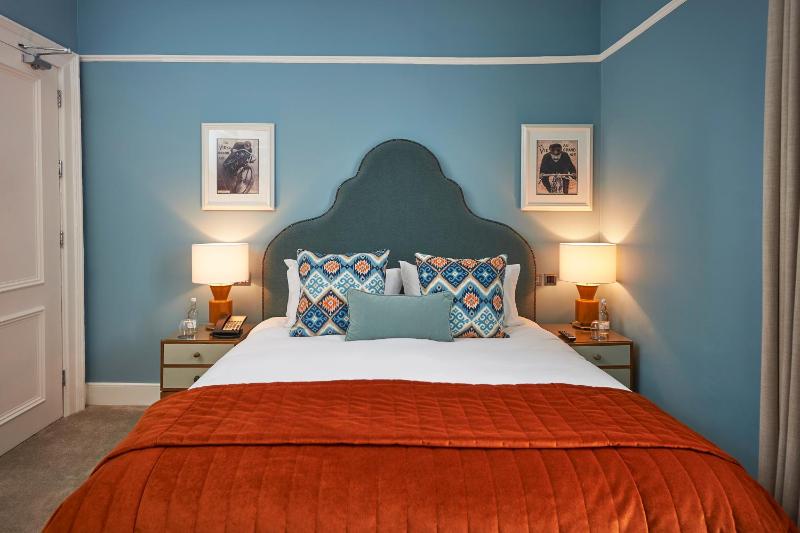 Classic Double Room image 1