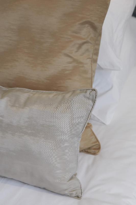 King Room image 2