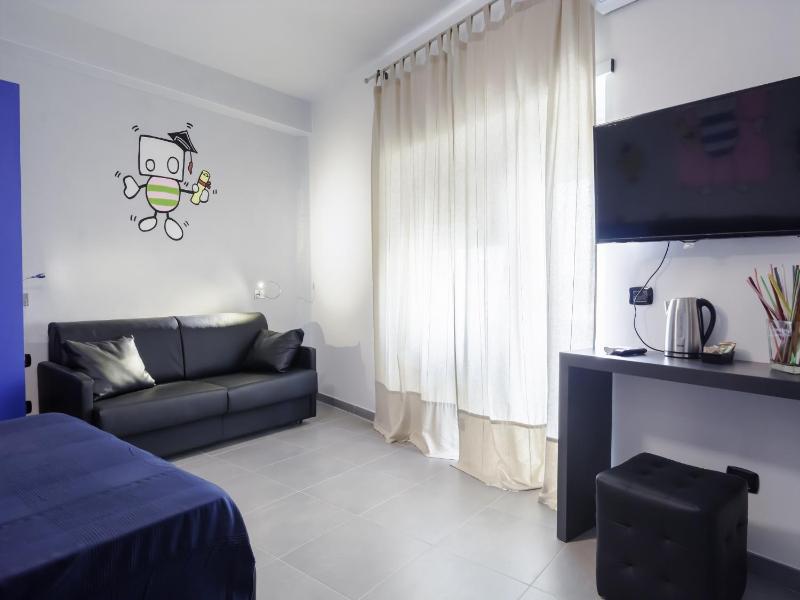 Superior Double Room image 4