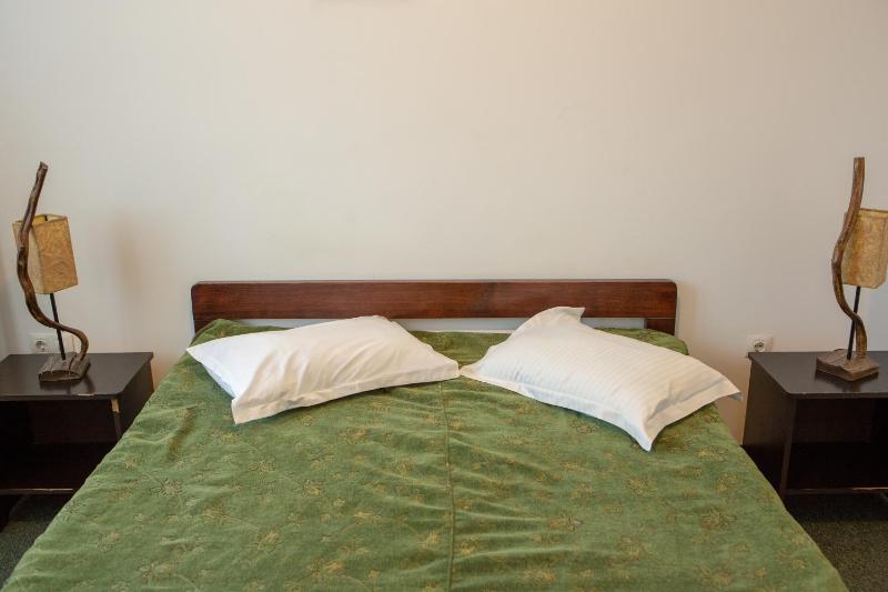 Double Room image 3