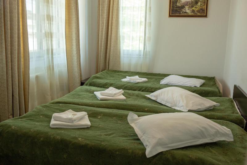 Triple Room image 3
