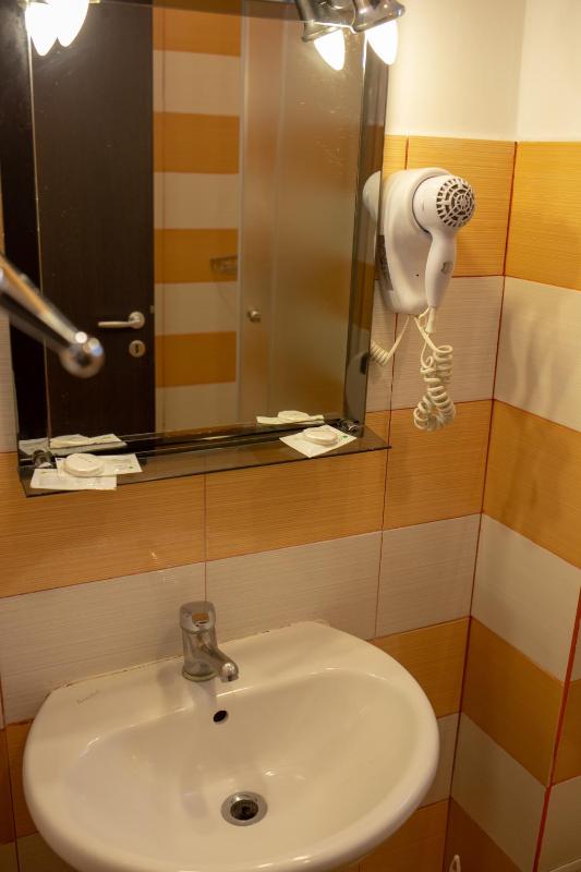 Triple Room image 2