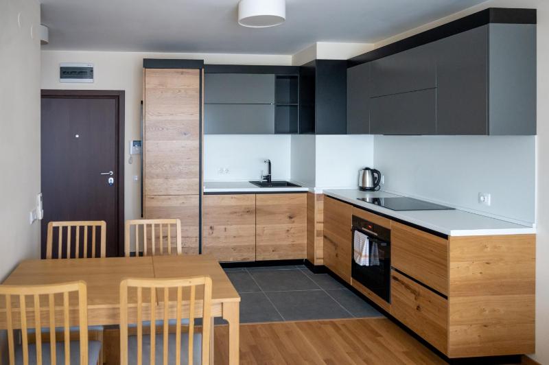 Modern and Spacious apartments in the City Centre - image 4