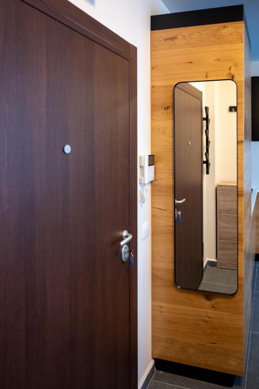 Modern and Spacious apartments in the City Centre - image 3
